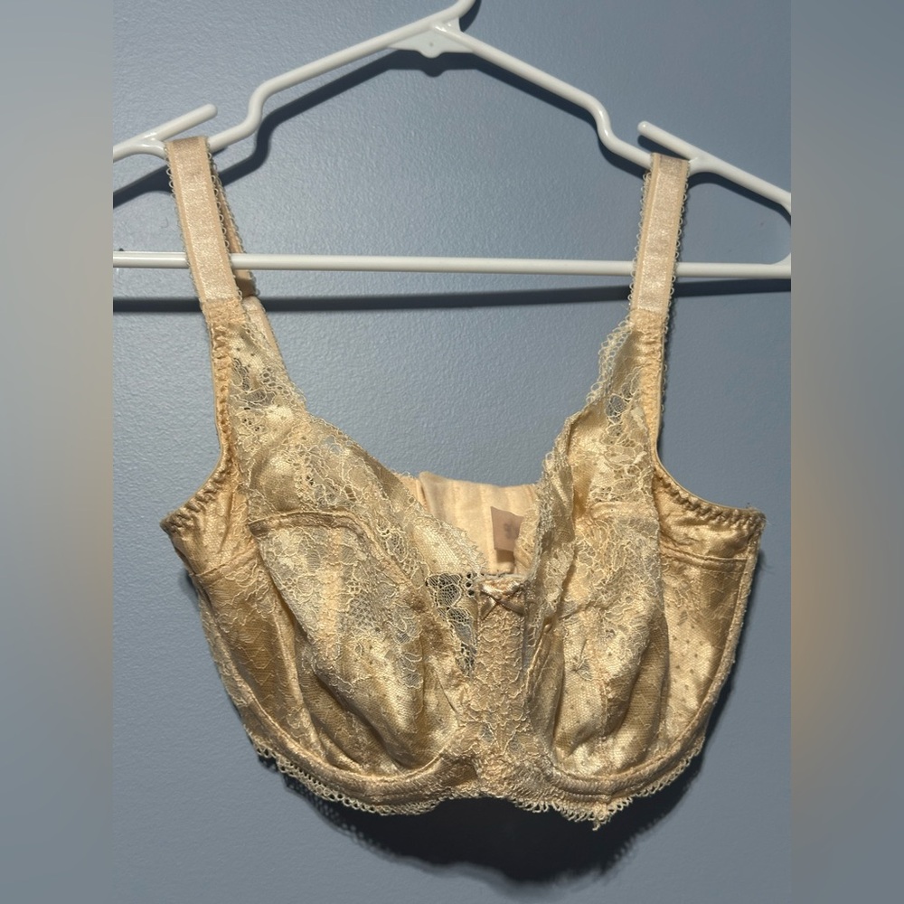 Panache Lingerie Lace Bra in Gold ivory 30 J small band size!